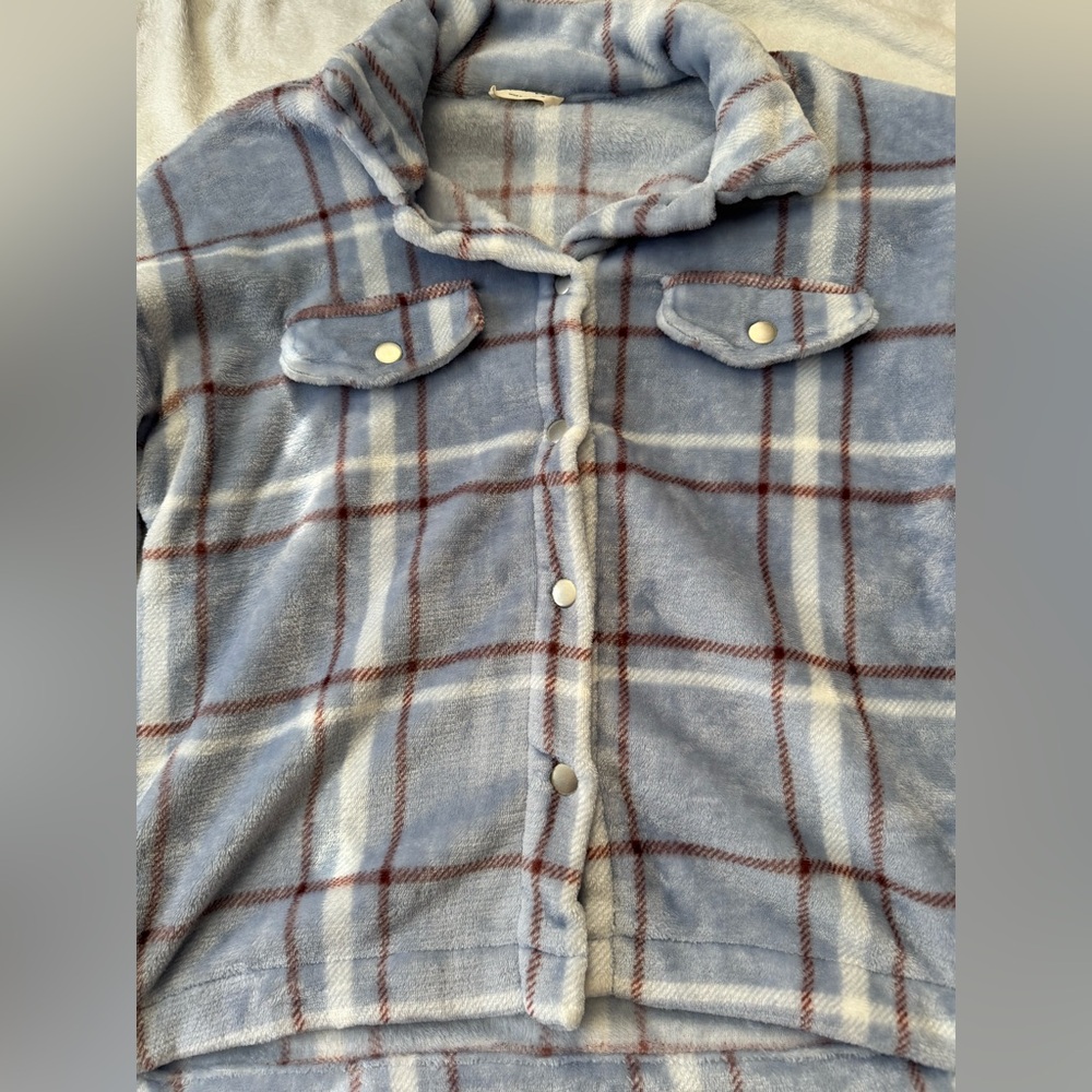 New In Button Up Jacket Size Med - Picture 2 of 6